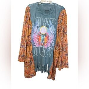 Journey Tee with Paisley Sleeves Rocktop